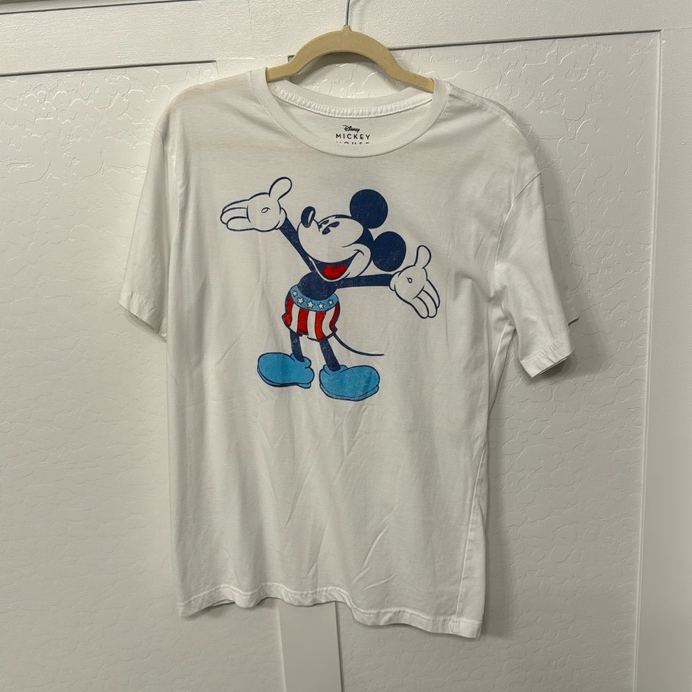 Disney Americana tee